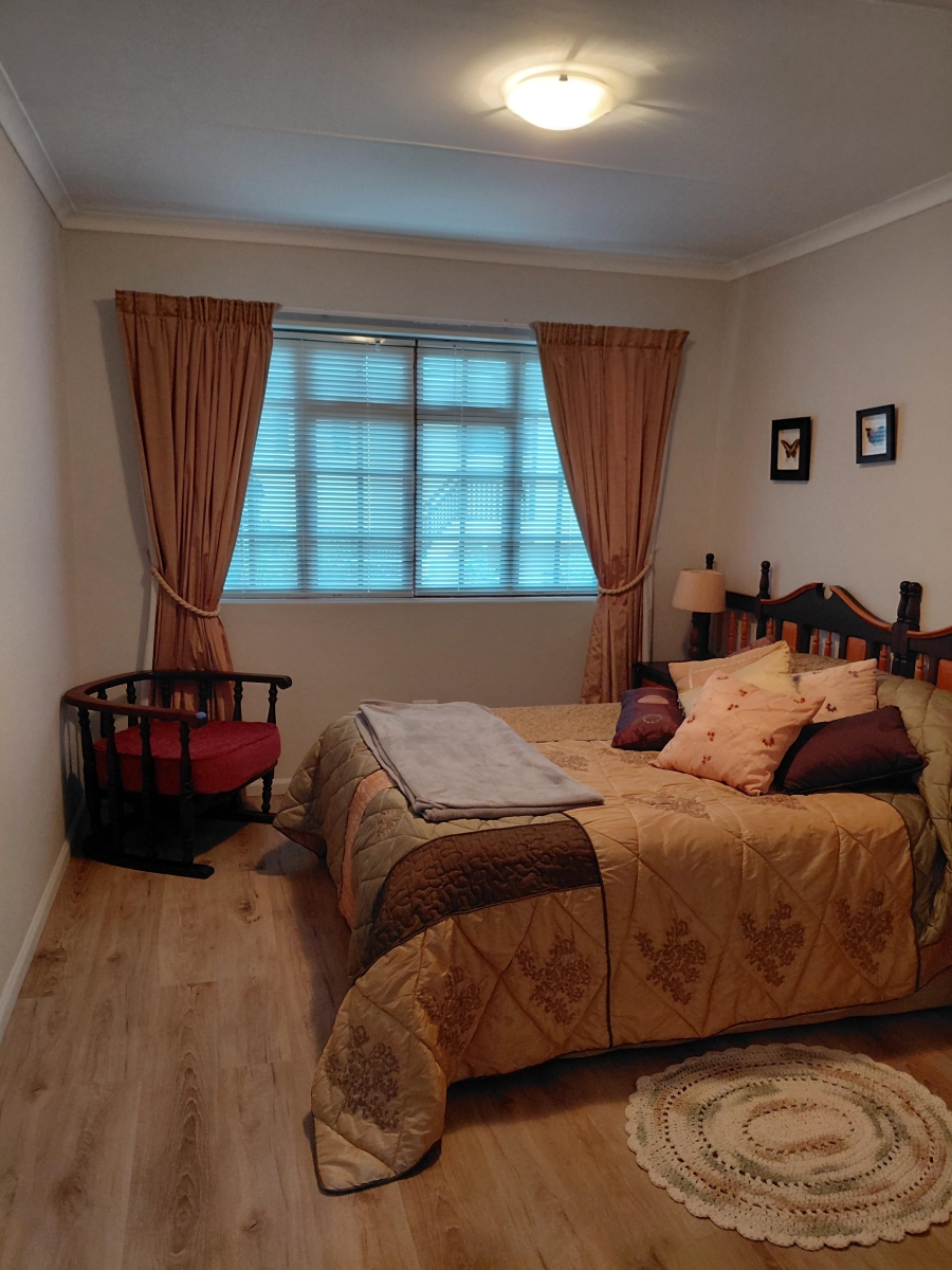 5 Bedroom Property for Sale in Fynbosstrand Western Cape
